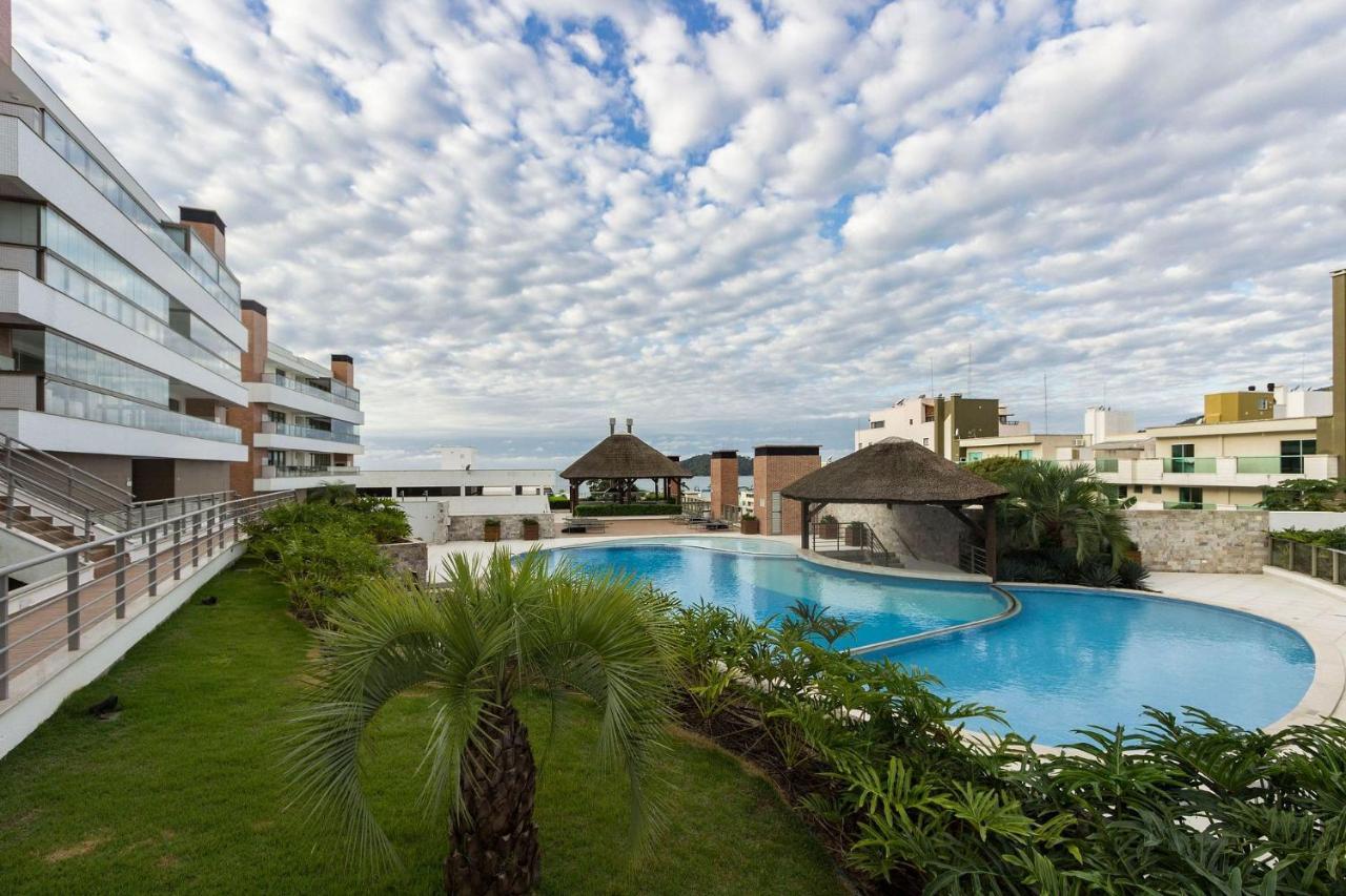 Punta Blu 102-9 - Condomínio luxuoso com vista para o mar - Piscina - Sauna - Jacuzzi - Quadra poliesportiva Bombinhas Esterno foto